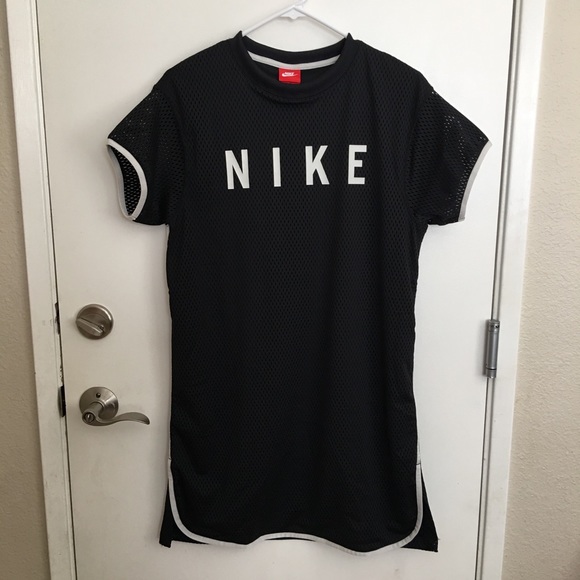 Nike Sportswear Short Sleeve Mesh Dress - Picture 6 of 7